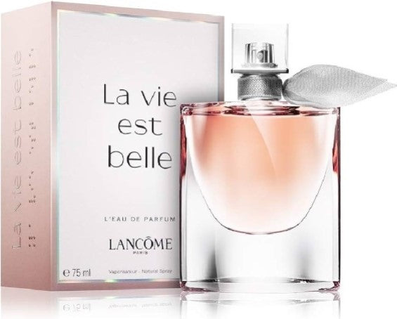 Elegante box con tre fragranze 100ml: Carolina Herrera GOOD GIRL, Lancôme LA VIE EST BELLE e Carolina Herrera 212 VIP ROSÉ